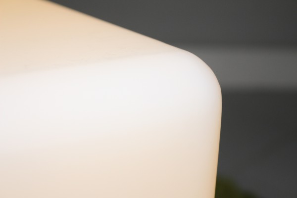 7even Design Cube-Leuchte 30 x 30 x 30cm mit E-27 Fassung und 220V Anschluss / Indoor & IP67 Outdoor