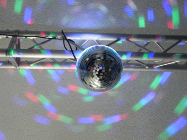 7even LED lustrzana piłka 20cm z silnikiem baterii i zmiana koloru / LED lustrzana piłka zestaw baterii 20cm