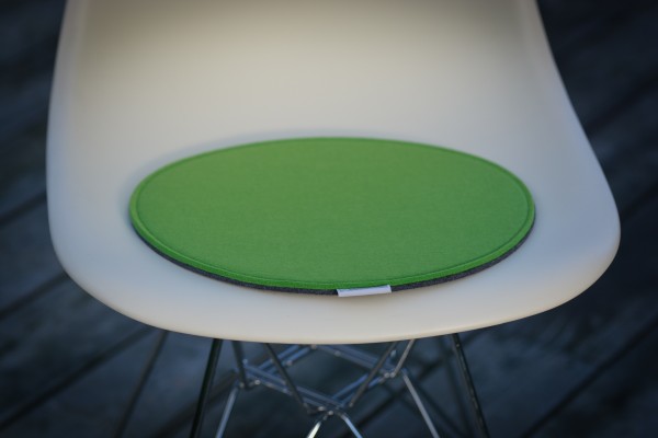 Felt pad 33 cm round grey/green - both sides 4mm/4mm - circular felt mat 8mm strong