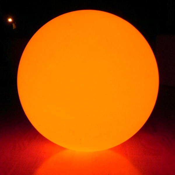 7 effen LED Design Dome 80/ XXL LED Light Ball met een gigantische 80cm! Binnen en buiten met batterij en fer