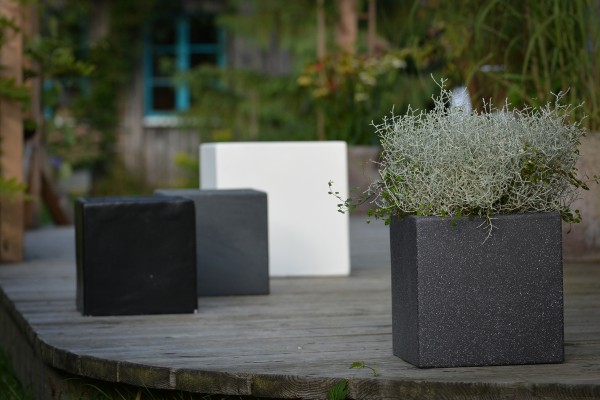 Zestaw doniczek Premium - zestaw doniczek Lounge Cube Set Black Outdoor 4 x doniczki kwadratowe 26, 37, 45, 55cm